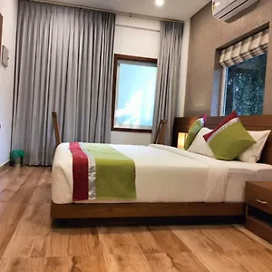 Hotel Benale International Kannur